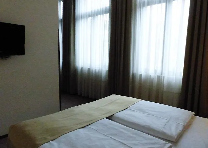 Grand Palace Hotel 4*