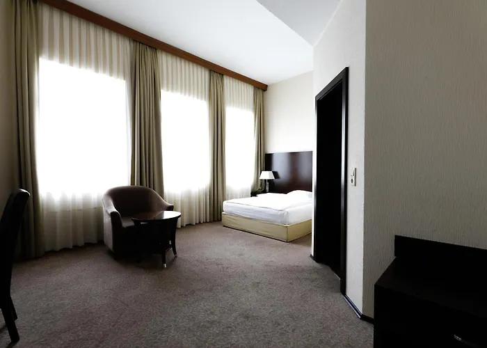 Grand Palace Hotel 4*