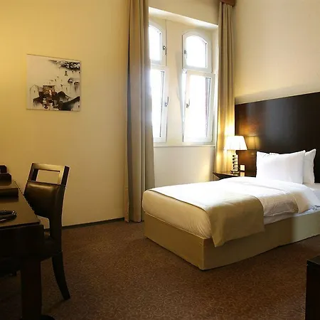 Grand Palace הנובר