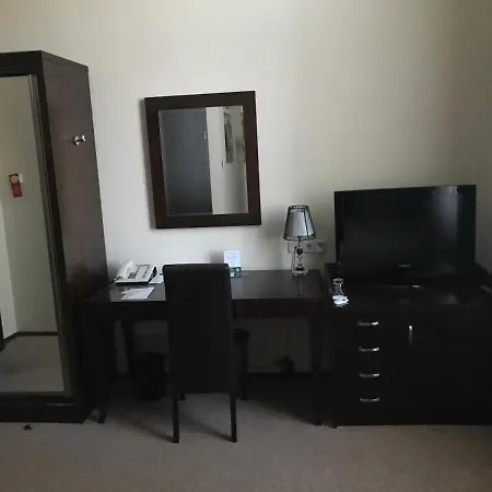 Grand Palace מלון 4*