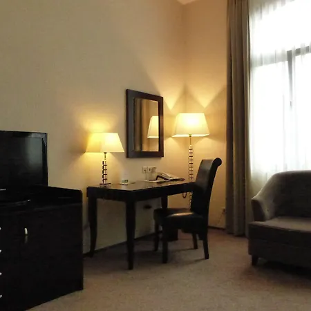 Grand Palace 4*