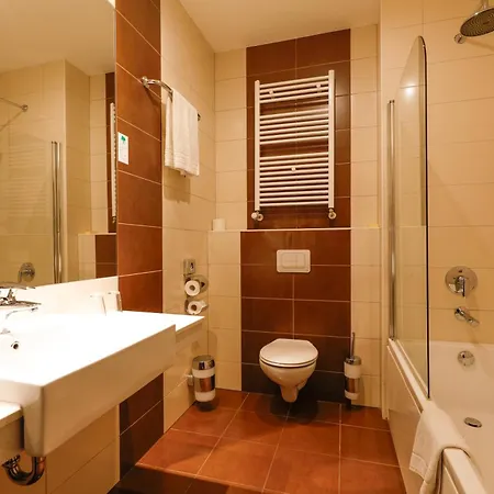 Grand Palace Hotel 4*