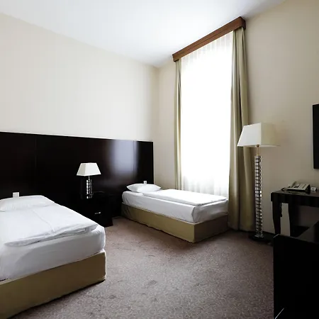 Grand Palace 4* Ανόβερο