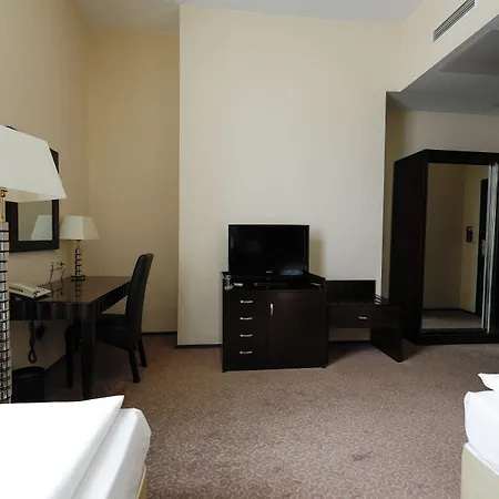 Grand Palace 4* Ανόβερο