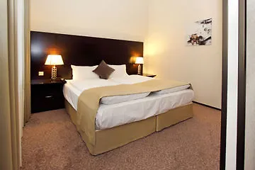 Hotell Grand Palace