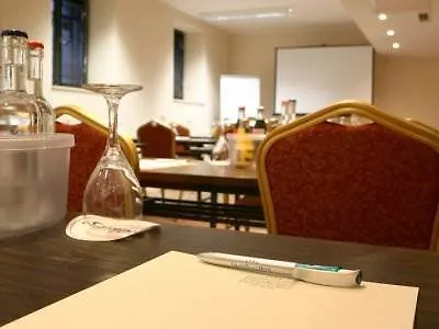 Hotell Grand Palace 4*