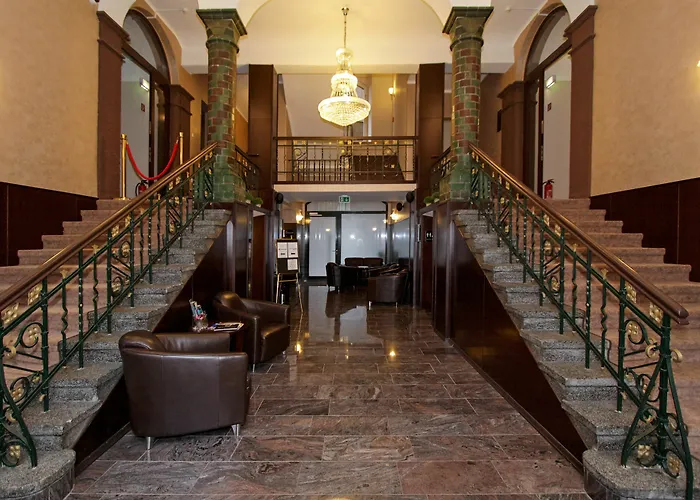 מלון Grand Palace