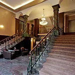 Grand Palace 4*