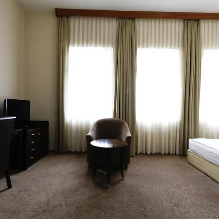 Grand Palace 4* Ганновер